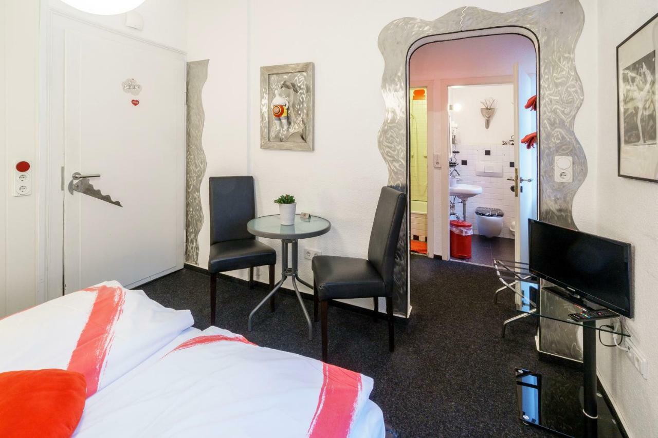 Hotel Tusculum Marburg ภายนอก รูปภาพ