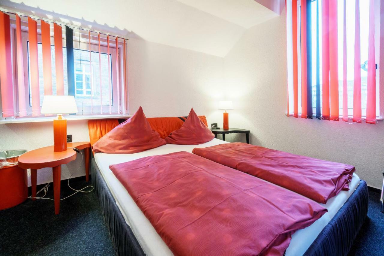 Hotel Tusculum Marburg ภายนอก รูปภาพ